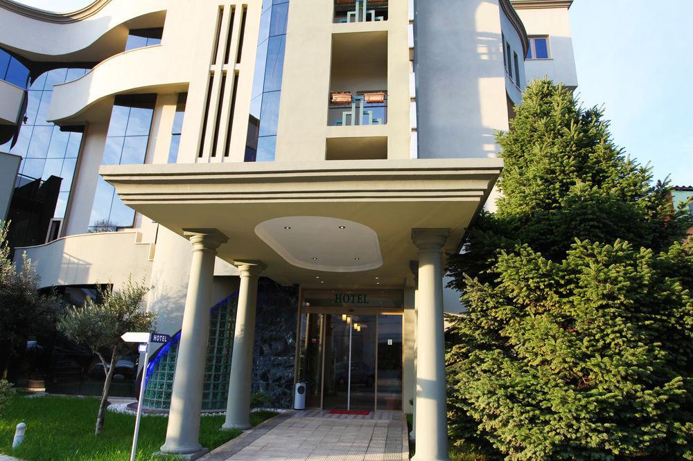 Hotel Green Vasqarr エクステリア 写真